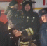 В Новосибирской области спасённому на пожаре ребёнку подарили мишку-спасателя - Сиб.фм