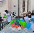 В Новосибирске у Вознесенского кафедрального собора раздали 6 тонн святой воды - КП-Новосибирск